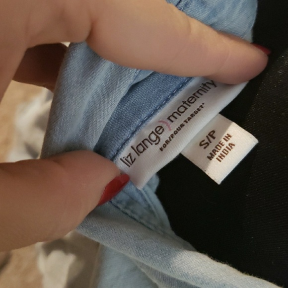 🌟Light Denim Jean Shirt🌟 - Picture 6 of 6